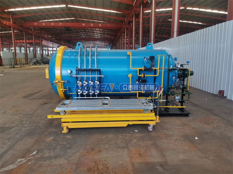 <b>全自動復合材料船舶漁具熱壓罐</b>